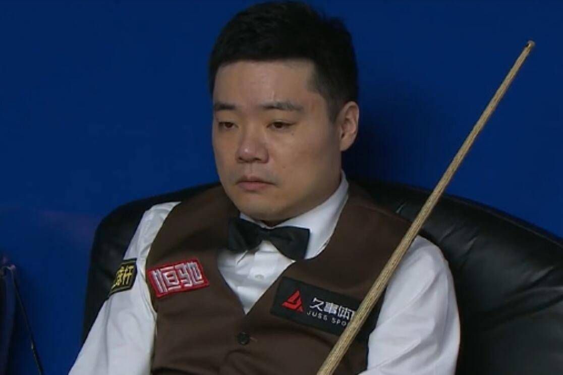 啊轻点灬大ji巴太粗太长了情侣