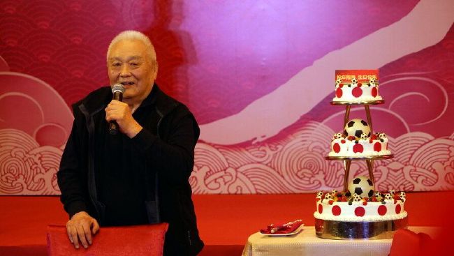 亚洲黄色三级